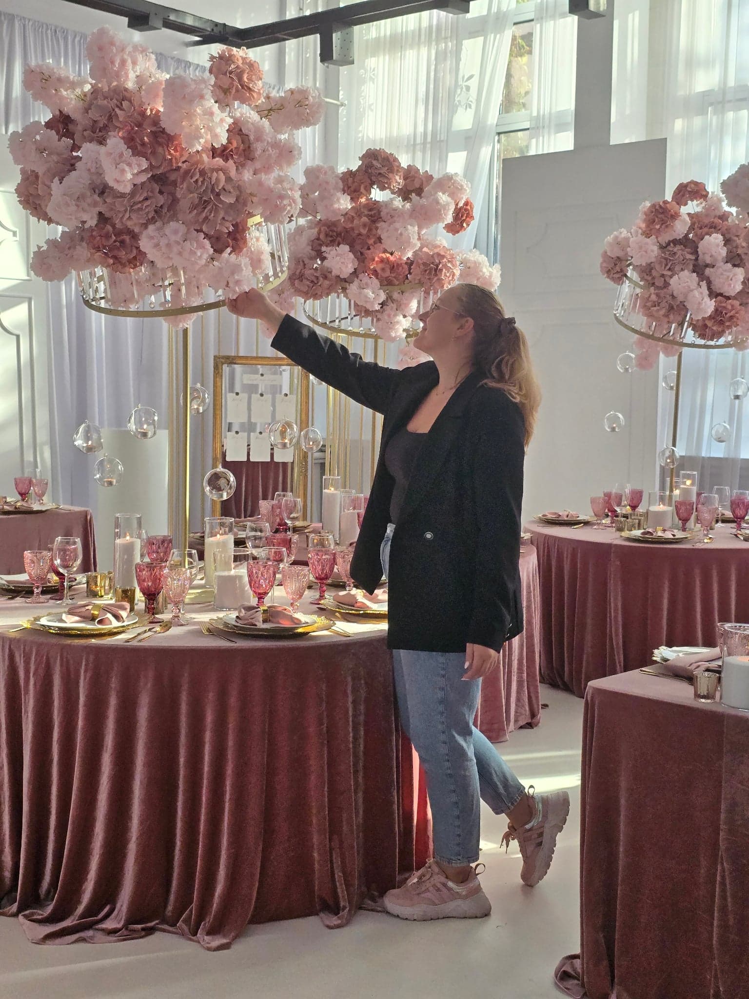 Nasz zespół florystów przy pracy